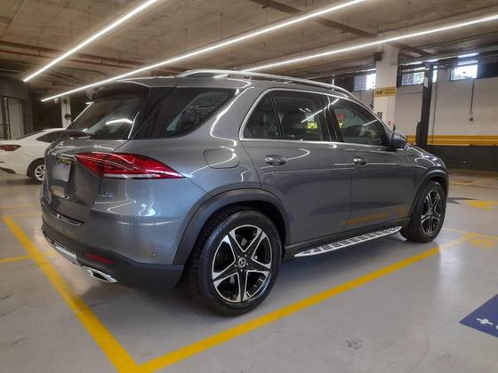 MERCEDES-BENZ GLE 400d 3.0 V6 DIESEL 4MATIC 9G-TRONIC MERCEDES-BENZ GLE 400d 3.0 V6 DIESEL 4MATIC 9G-TRONIC